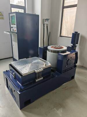 satın al ISTA ASTM D4169 Rastgele Titreşim Test Cihazı, 2200 kgf Tepe Kuvveti, 1-2600 Hz Frekans ve 800 kg Yük Kapasiteli Çevrimiçi üretim