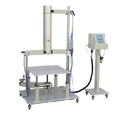 İyi bir fiyat. Bagaj Bırak Çekiç Darbe Test Cihazı Laboratuar Test Cihazları Çeşitli Plastik Bagajların Testinde çevrimiçi